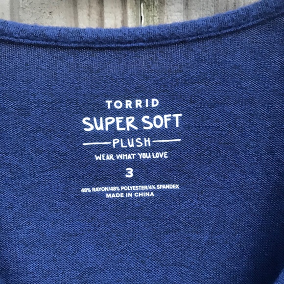 Womens Torrid Navy Hacci Sweater Blouse Size 3X - Picture 5 of 11